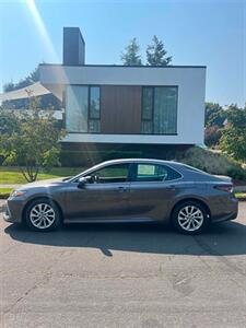 2021 Toyota Camry LE   - Photo 3 - Portland, OR 97216