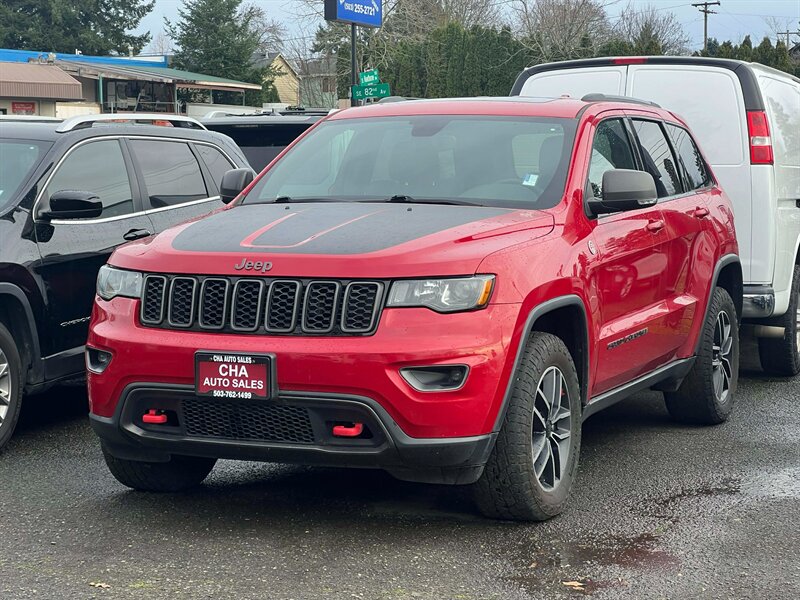 2019 Jeep Grand Cherokee Trailhawk   - Photo 1 - Portland, OR 97216