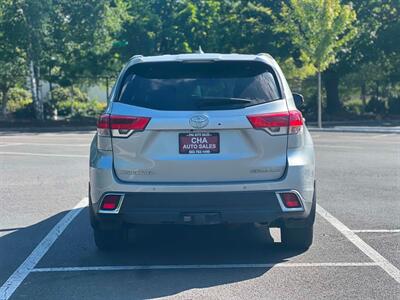 2019 Toyota Highlander Limited - Photo 8 - Portland, OR 97216