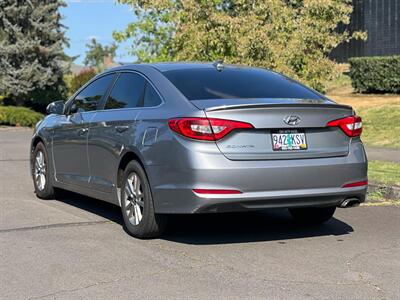 2016 Hyundai SONATA SE   - Photo 5 - Portland, OR 97216