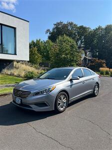 2016 Hyundai SONATA SE   - Photo 2 - Portland, OR 97216