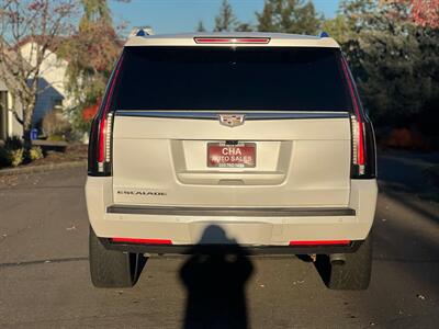 2018 Cadillac Escalade ESV Premium Luxury   - Photo 6 - Portland, OR 97216