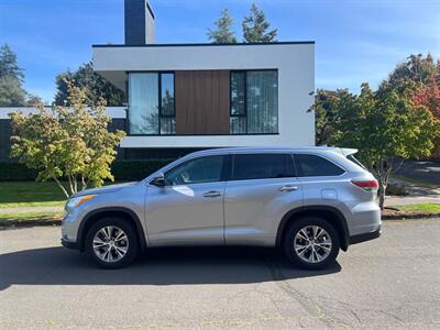 2014 Toyota Highlander XLE - Photo 4 - Portland, OR 97216