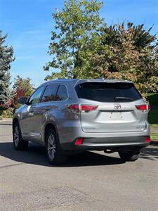 2014 Toyota Highlander XLE - Photo 6 - Portland, OR 97216