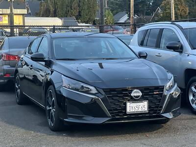 2025 Nissan Altima 2.5 SR   - Photo 2 - Portland, OR 97216