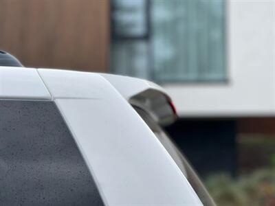 2009 Chevrolet Tahoe LTZ - Photo 15 - Portland, OR 97216