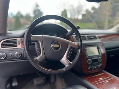 2009 Chevrolet Tahoe LTZ - Photo 20 - Portland, OR 97216