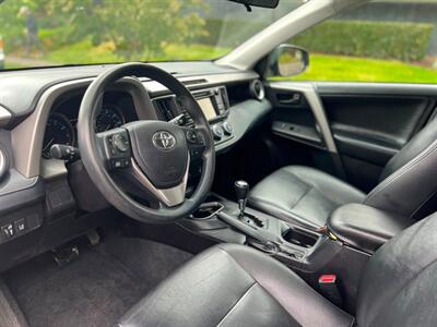 2017 Toyota RAV4 LE - Photo 24 - Portland, OR 97216