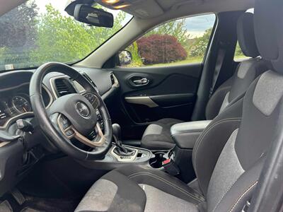 2017 Jeep Cherokee Sport   - Photo 10 - Portland, OR 97216
