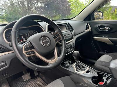 2017 Jeep Cherokee Sport   - Photo 11 - Portland, OR 97216