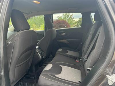 2017 Jeep Cherokee Sport   - Photo 9 - Portland, OR 97216