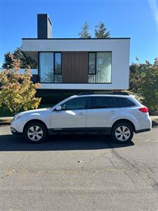 2012 Subaru Outback 2.5i Limited   - Photo 3 - Portland, OR 97216