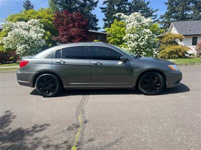 2012 Chrysler 200 LX   - Photo 9 - Portland, OR 97216
