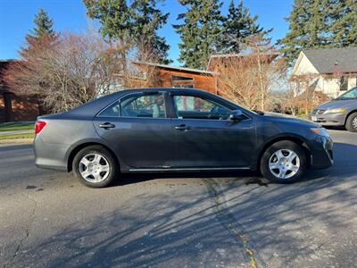 2012 Toyota Camry LE   - Photo 9 - Portland, OR 97216