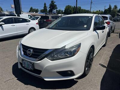 2017 Nissan Altima 2.5 SR   - Photo 1 - Portland, OR 97216