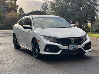 2018 Honda Civic Sport   - Photo 9 - Portland, OR 97216