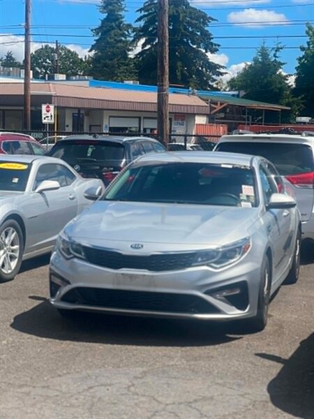 2020 Kia Optima LX   - Photo 1 - Portland, OR 97216
