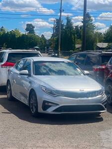 2020 Kia Optima LX - Photo 2 - Portland, OR 97216