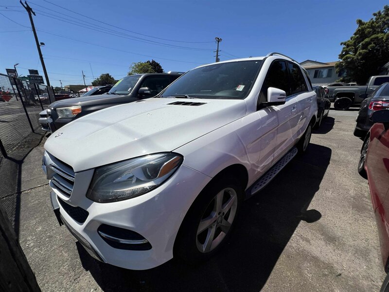 2016 Mercedes-Benz GLE GLE 350 - Photo 1 - Portland, OR 97216