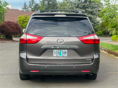 2016 Toyota Sienna Limited 7-Passenger - Photo 5 - Portland, OR 97216