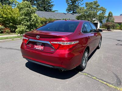 2017 Toyota Camry LE   - Photo 5 - Portland, OR 97216