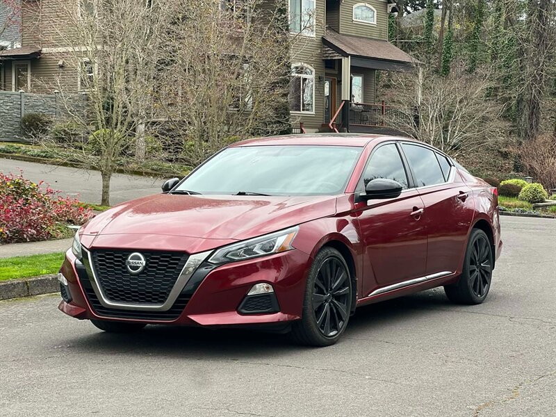 2019 Nissan Altima 2.5 SR   - Photo 1 - Portland, OR 97216