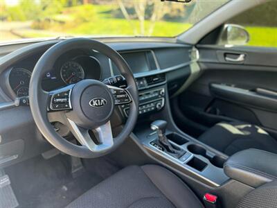 2020 Kia Optima LX   - Photo 18 - Portland, OR 97216
