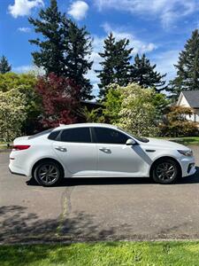 2020 Kia Optima LX   - Photo 10 - Portland, OR 97216