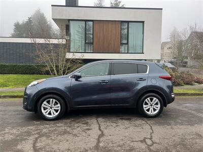 2018 Kia Sportage LX   - Photo 4 - Portland, OR 97216