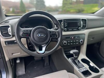 2018 Kia Sportage LX   - Photo 23 - Portland, OR 97216