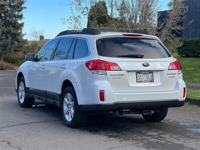 2013 Subaru Outback 2.5i Premium   - Photo 5 - Portland, OR 97216