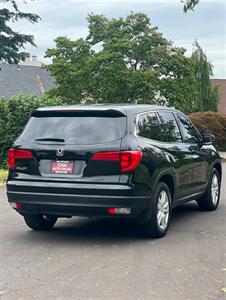 2016 Honda Pilot LX - Photo 9 - Portland, OR 97216