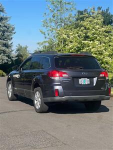 2010 Subaru Outback 2.5i Premium   - Photo 5 - Portland, OR 97216