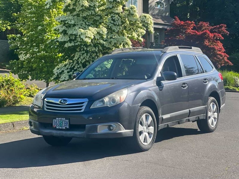 2010 Subaru Outback 2.5i Premium   - Photo 1 - Portland, OR 97216