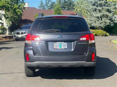 2010 Subaru Outback 2.5i Premium   - Photo 7 - Portland, OR 97216