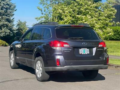 2010 Subaru Outback 2.5i Premium   - Photo 6 - Portland, OR 97216