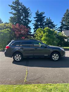 2010 Subaru Outback 2.5i Premium   - Photo 11 - Portland, OR 97216
