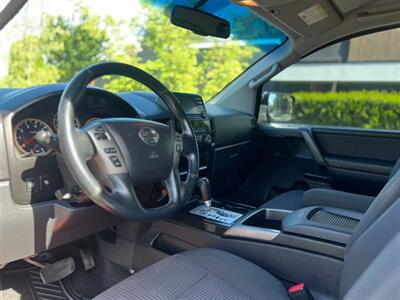 2013 Nissan Titan SV - Photo 22 - Portland, OR 97216