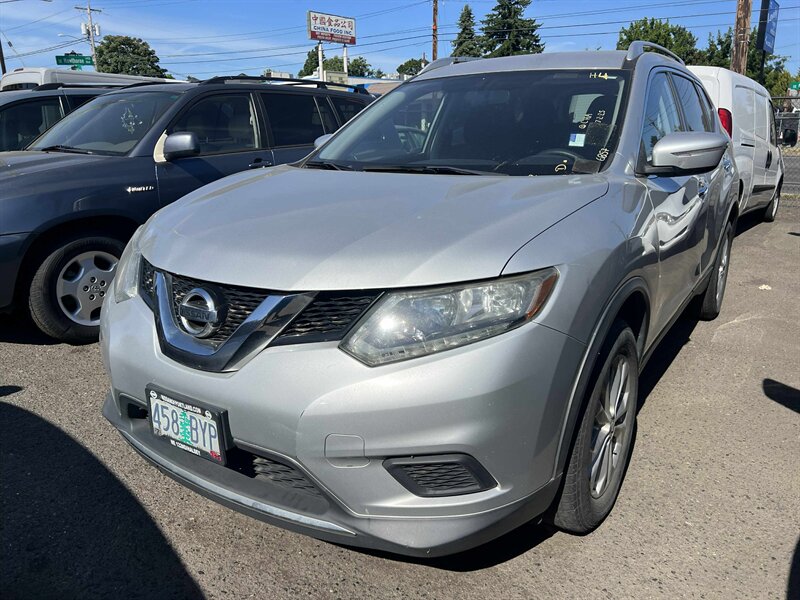 2015 Nissan Rogue S  