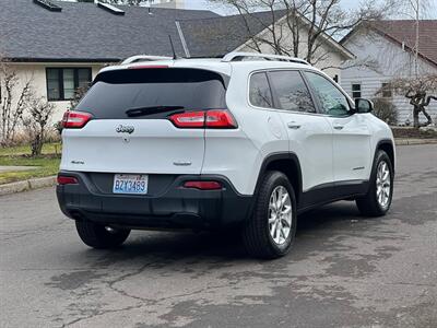 2015 Jeep Cherokee Altitude   - Photo 7 - Portland, OR 97216