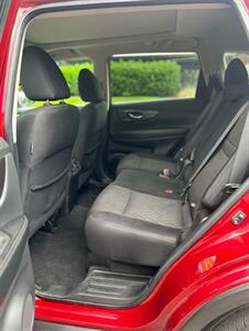 2018 Nissan Rogue SV   - Photo 22 - Portland, OR 97216