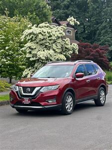 2018 Nissan Rogue SV   - Photo 2 - Portland, OR 97216