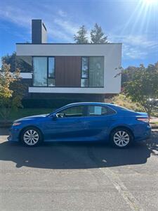 2019 Toyota Camry XLE   - Photo 3 - Portland, OR 97216