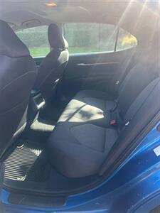 2019 Toyota Camry XLE   - Photo 17 - Portland, OR 97216