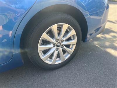 2019 Toyota Camry XLE   - Photo 16 - Portland, OR 97216