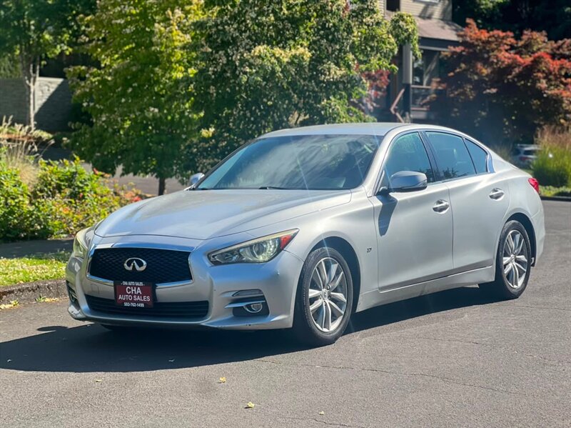 2015 INFINITI Q50 Sport  