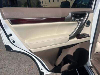 2017 Lexus GX 460 Premium - Photo 19 - Portland, OR 97216