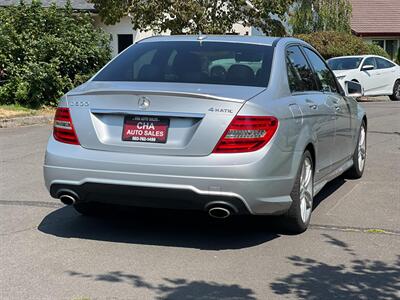 2012 Mercedes-Benz C 300 Sport 4MATIC   - Photo 7 - Portland, OR 97216