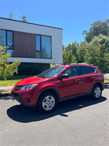 2015 Toyota RAV4 LE   - Photo 2 - Portland, OR 97216