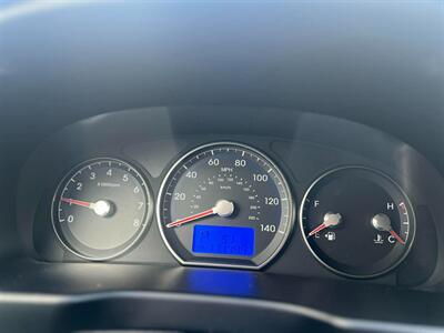 2011 Hyundai SANTA FE SE   - Photo 21 - Portland, OR 97216